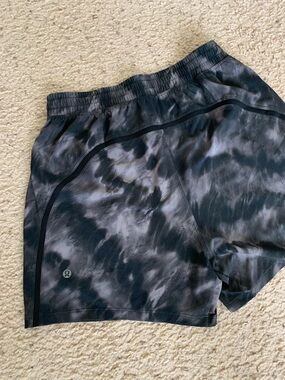 lululemon athletica Pace Breaker Shorts 5”